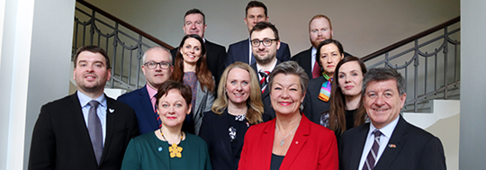Arbetsmarknadsminister Ylva Johansson tillsammans med bland annat kollegor från de andra nordiska länderna. Foto: Viktor Pettersson/Regeringskansliet