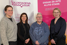 Jämställdhetsministern och Guldstadens kvinnojour står uppradade.